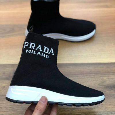 PRADA NOIRE